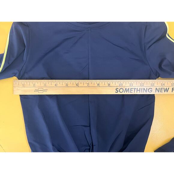 L'Etoile Sport Long Sleeve Twist Cropped Workout Tee Navy Women's Size Small NWT - Picture 6 of 8